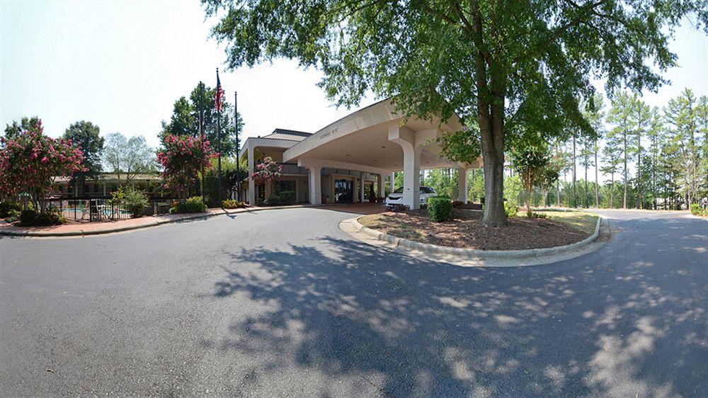 Hampton Inn Chapel Hill Exteriör bild