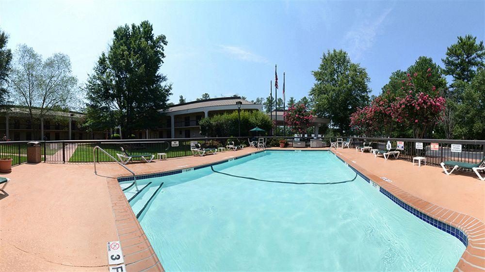 Hampton Inn Chapel Hill Exteriör bild