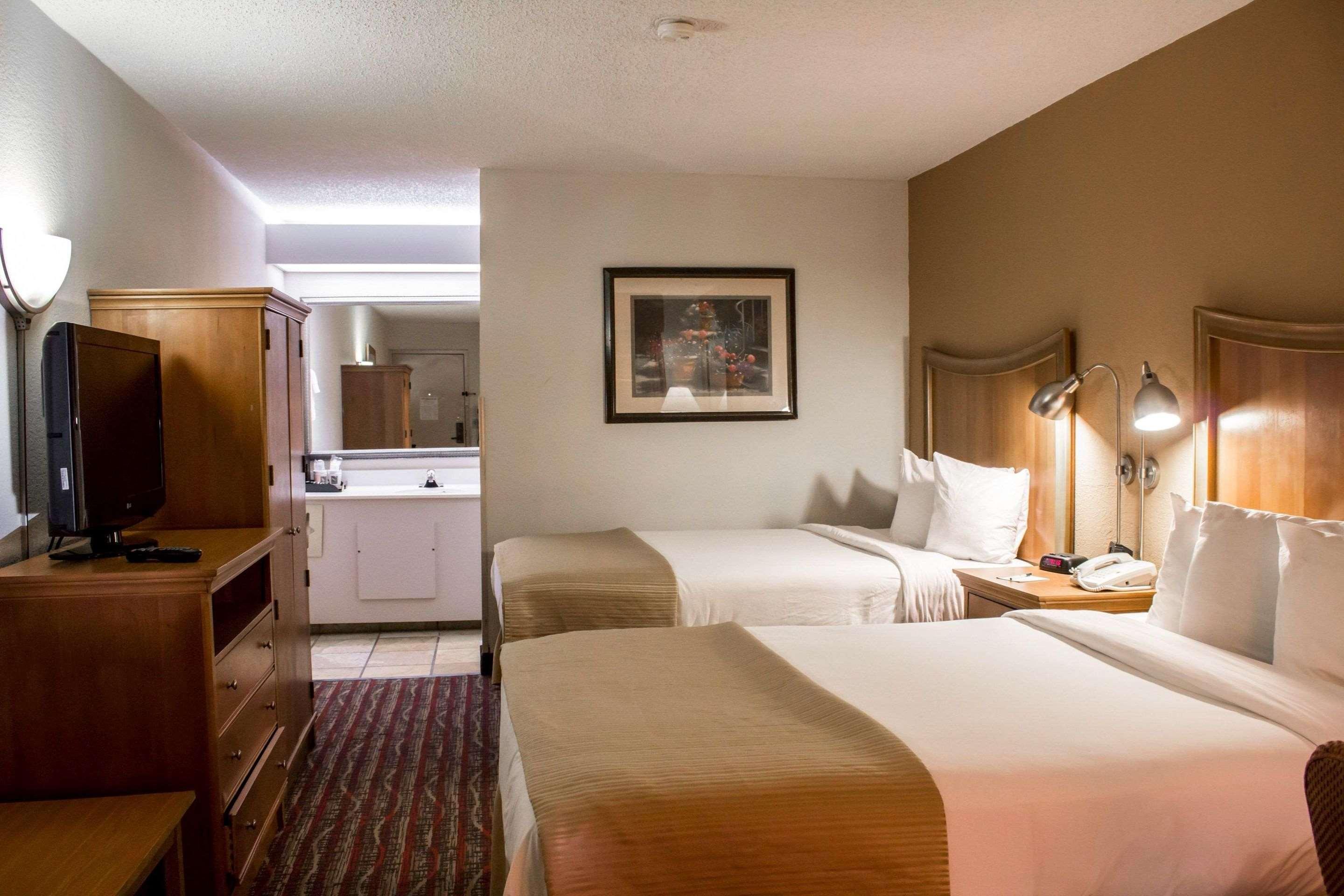 Hampton Inn Chapel Hill Exteriör bild